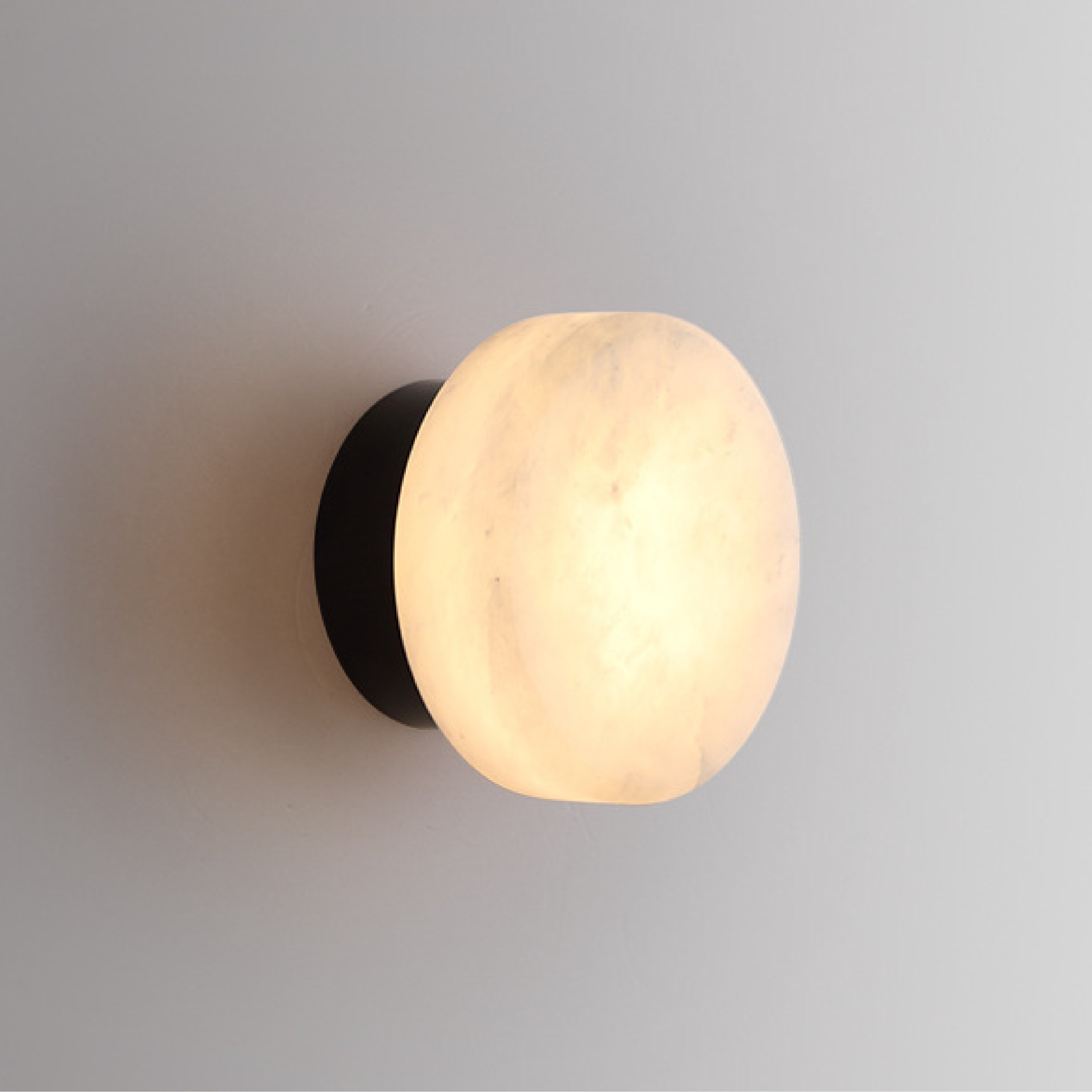 Marmeren wandlamp