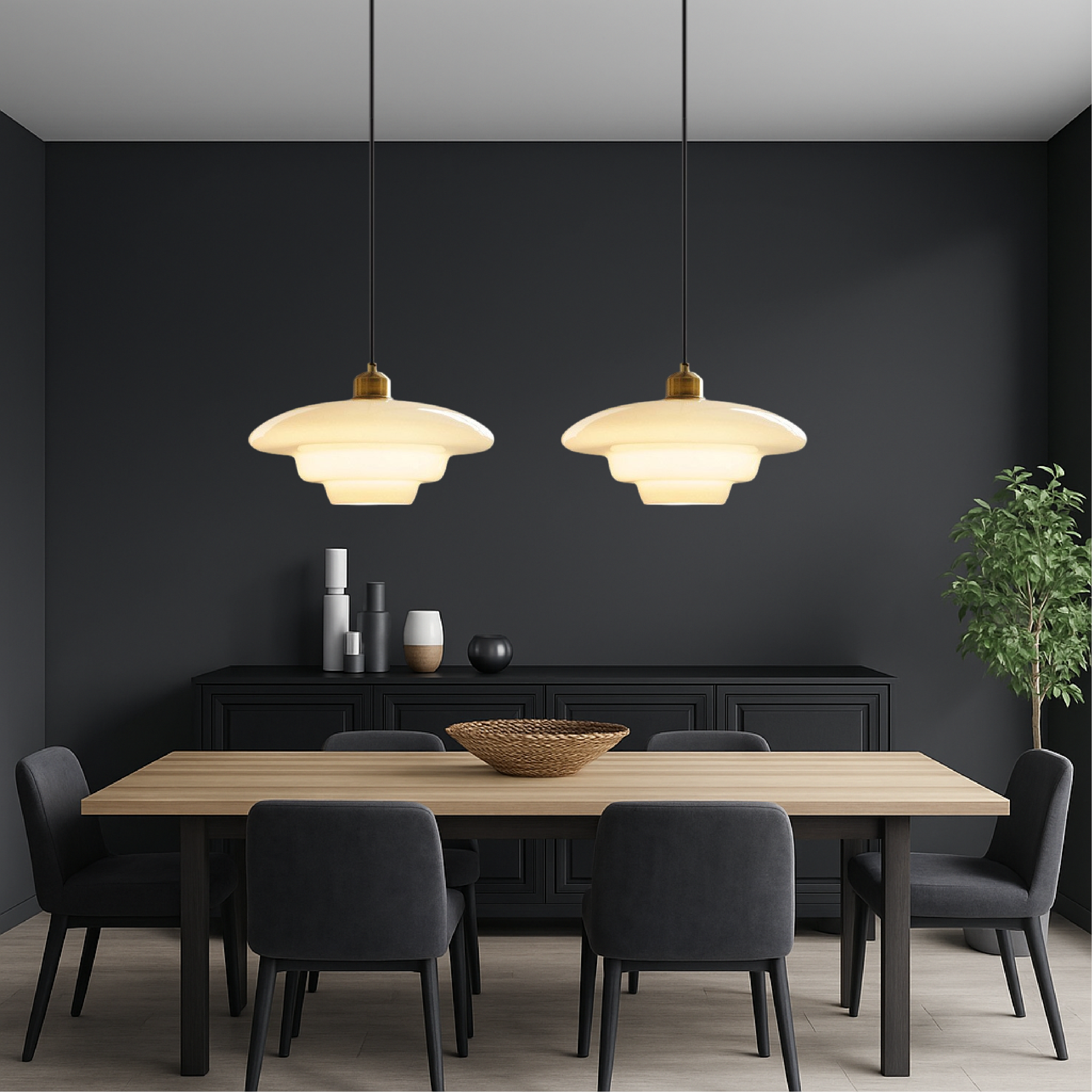 Melkachtig wit glazen hanglamp