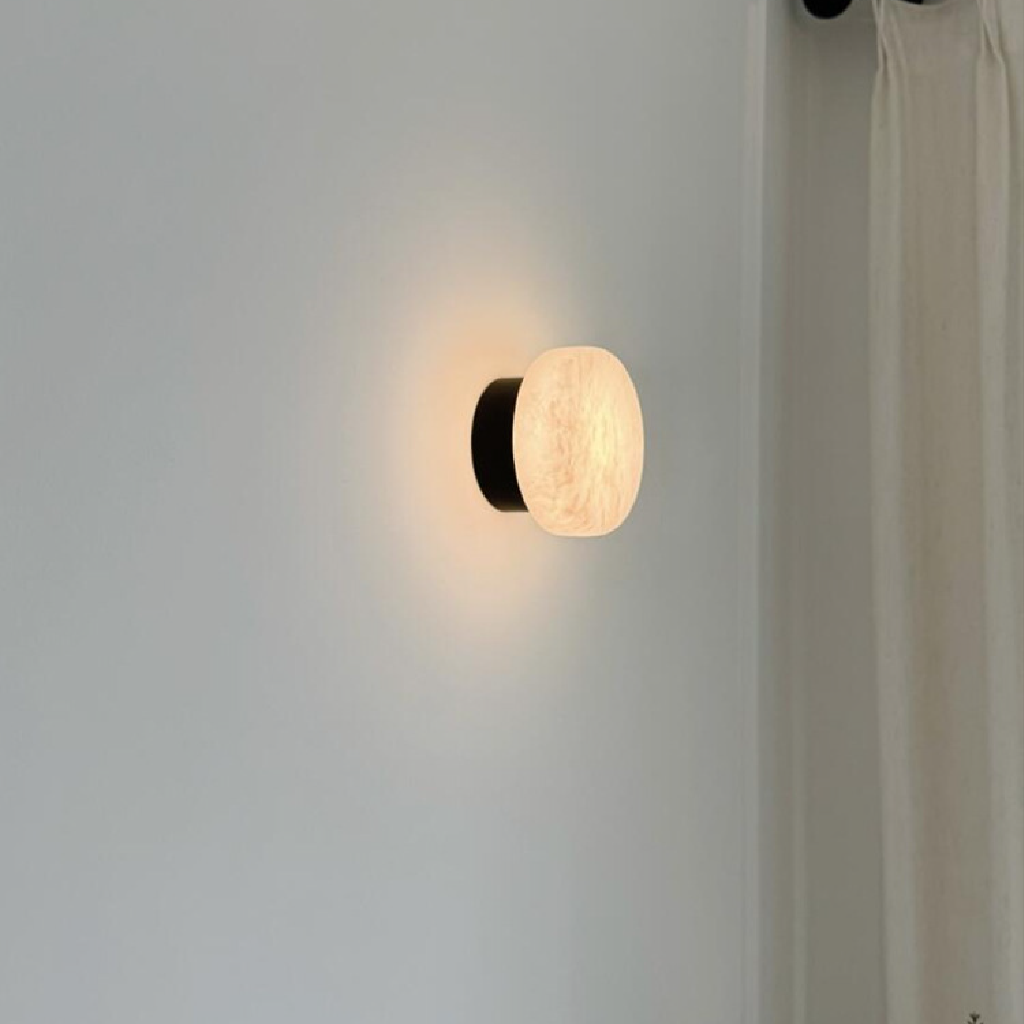 Marmeren wandlamp