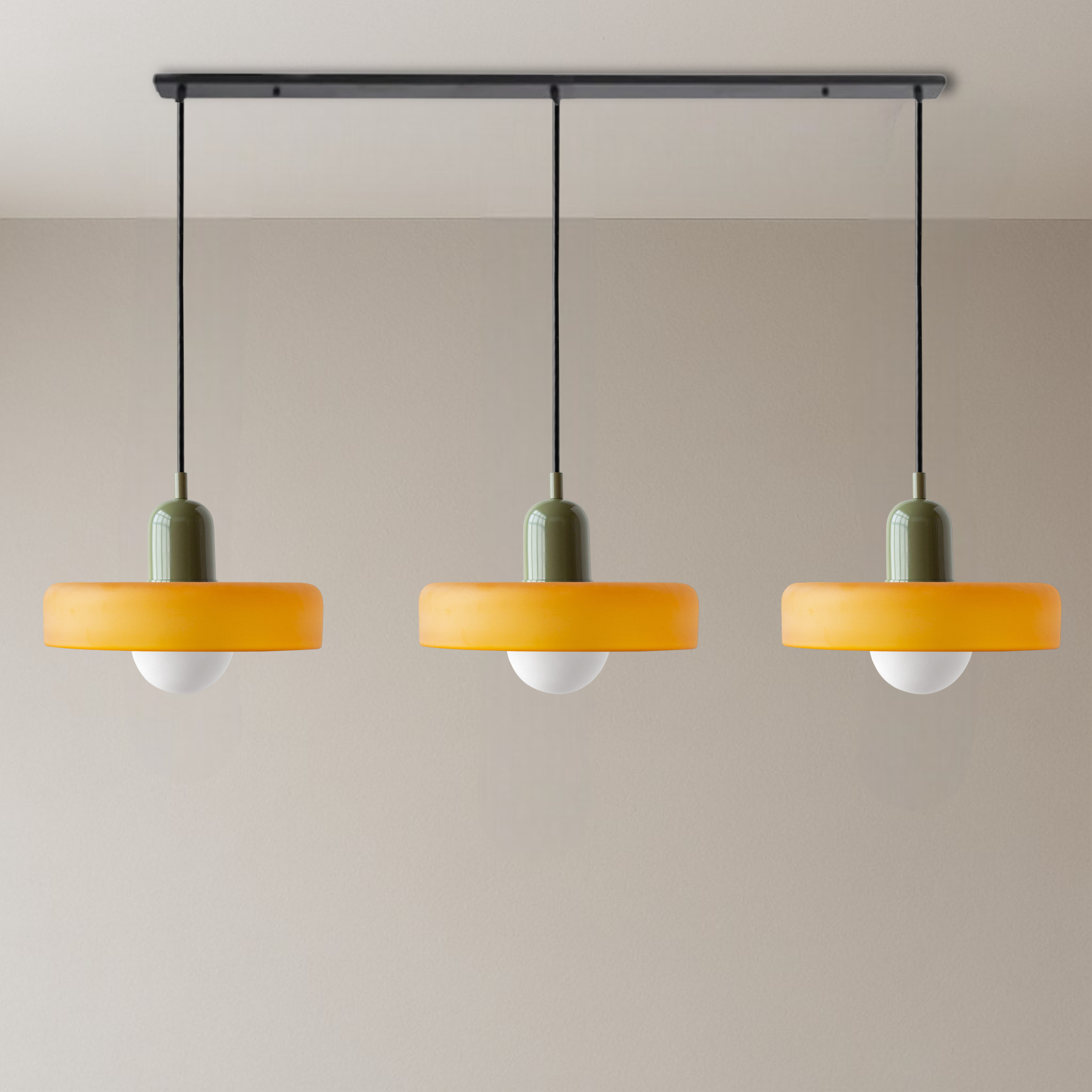 3-kops Bauhaus Gekleurd Glas Hanglamp