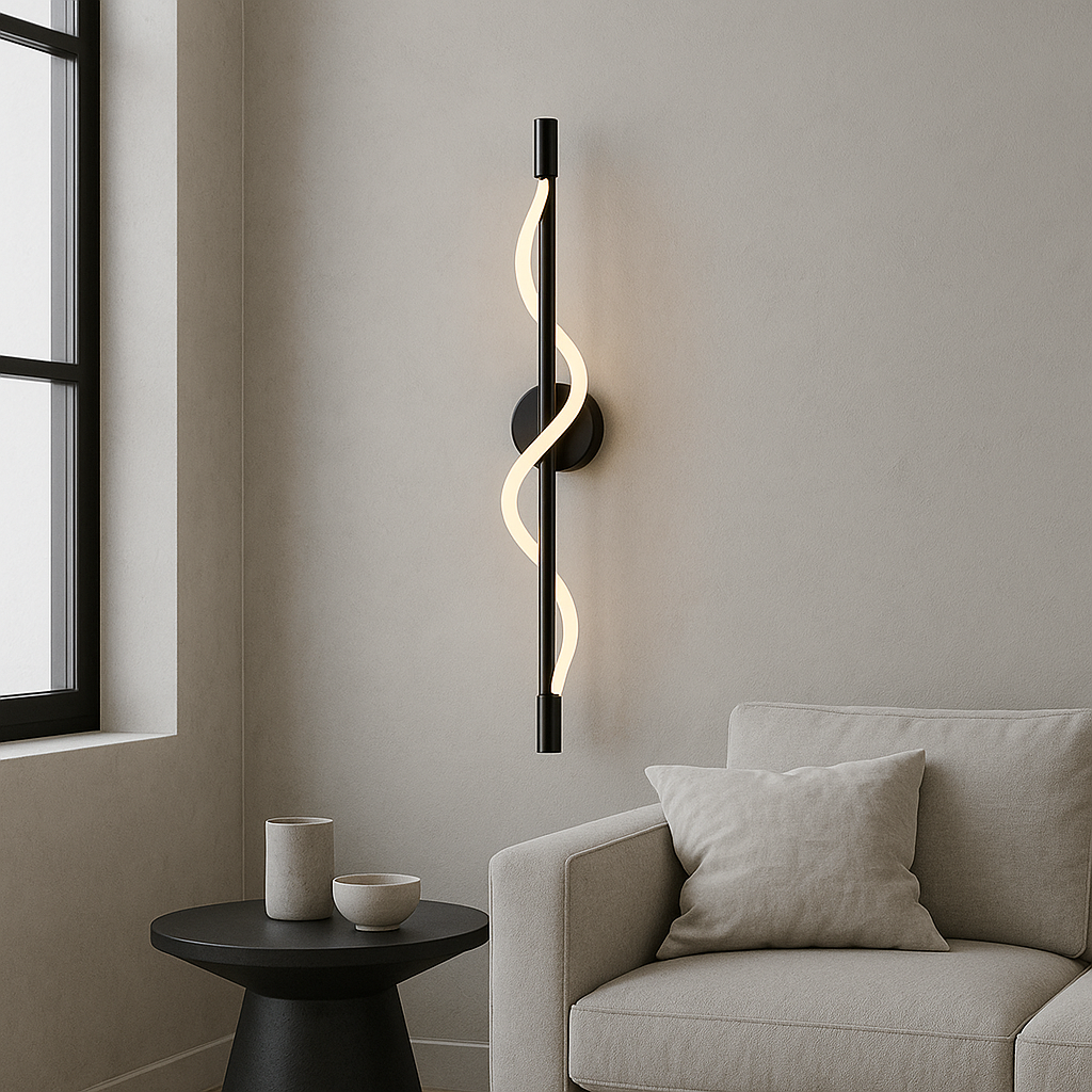 Wandlamp met lineaire kromming