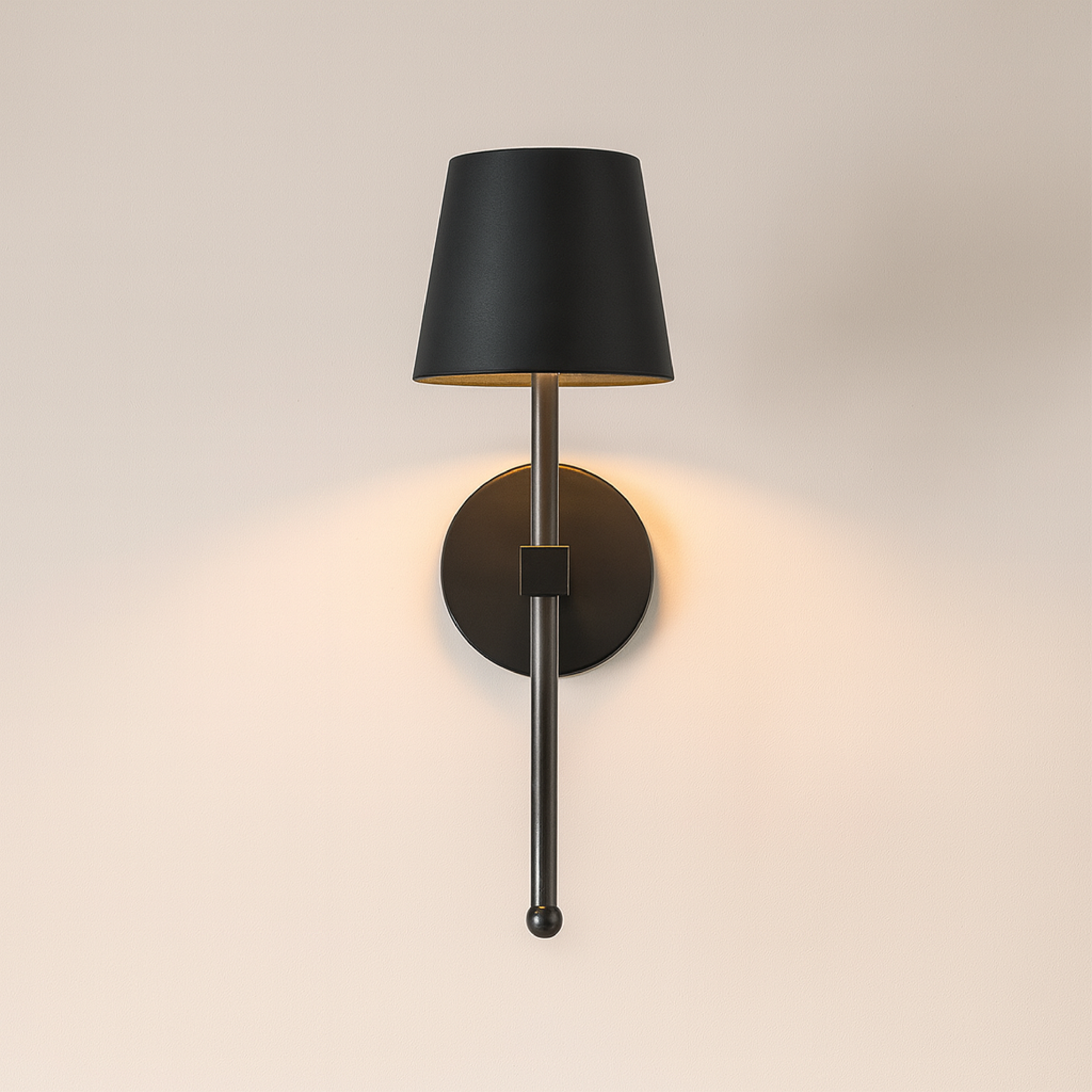 Oplaadbare draadloze wandlamp