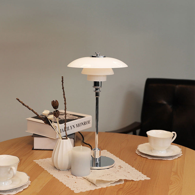 Deense design tafellamp