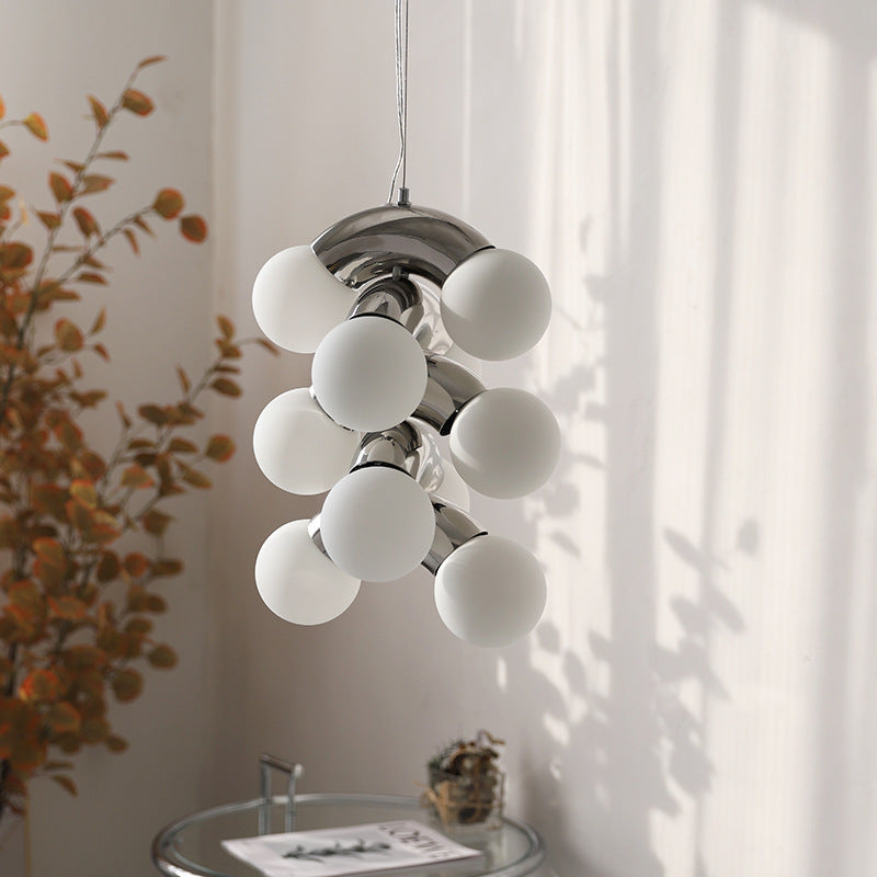 Jaki's hanglamp in Bauhaus-stijl