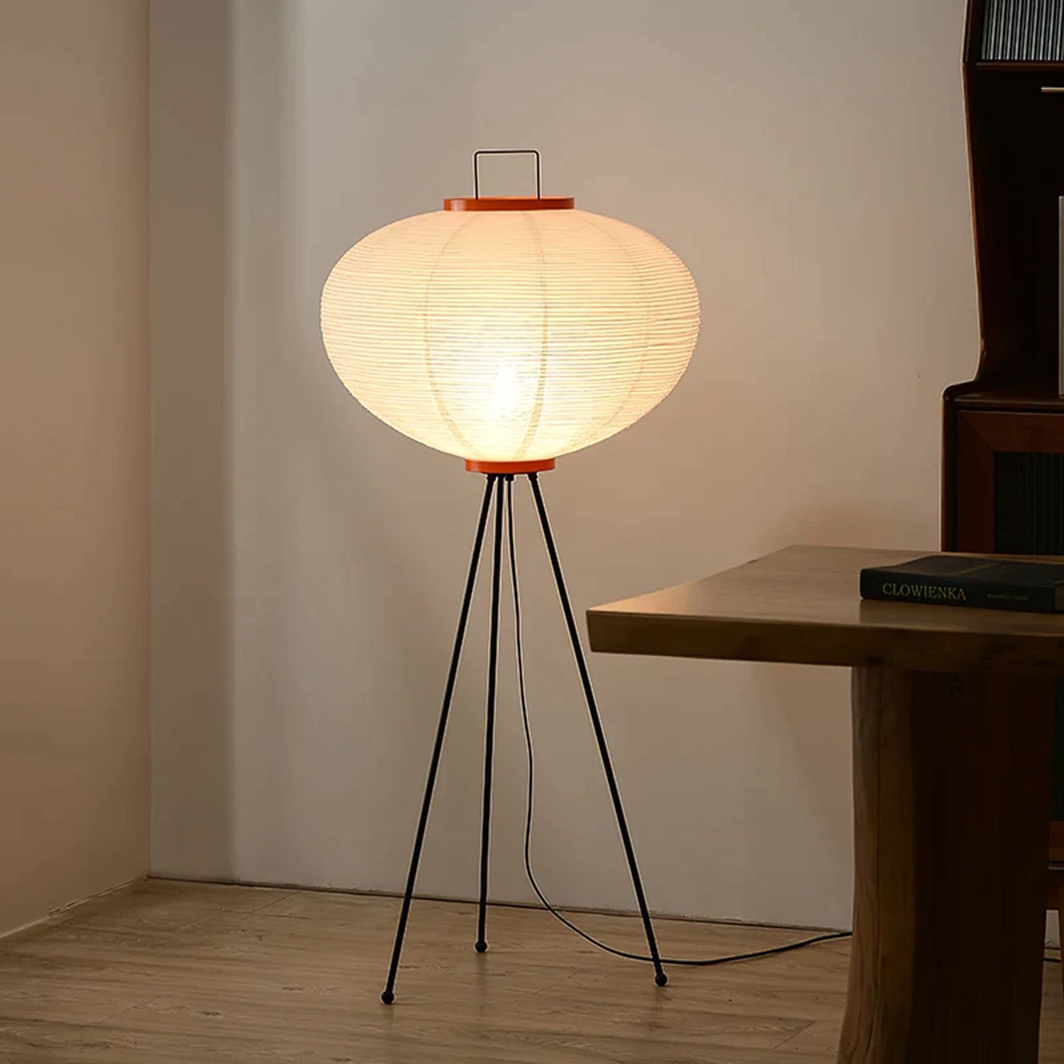 Vloerlamp van rijstpapier