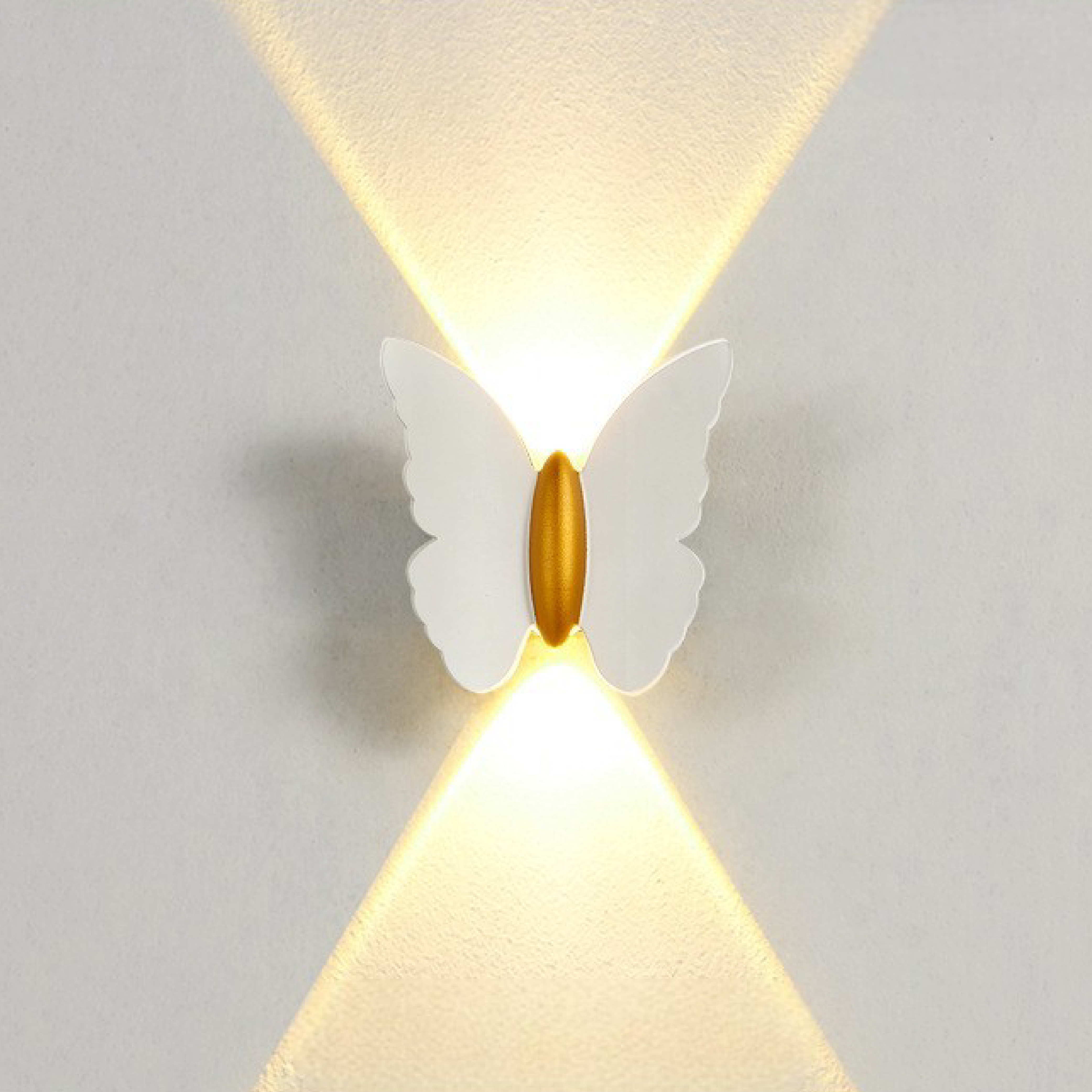 Vlinder Buiten Wandlamp