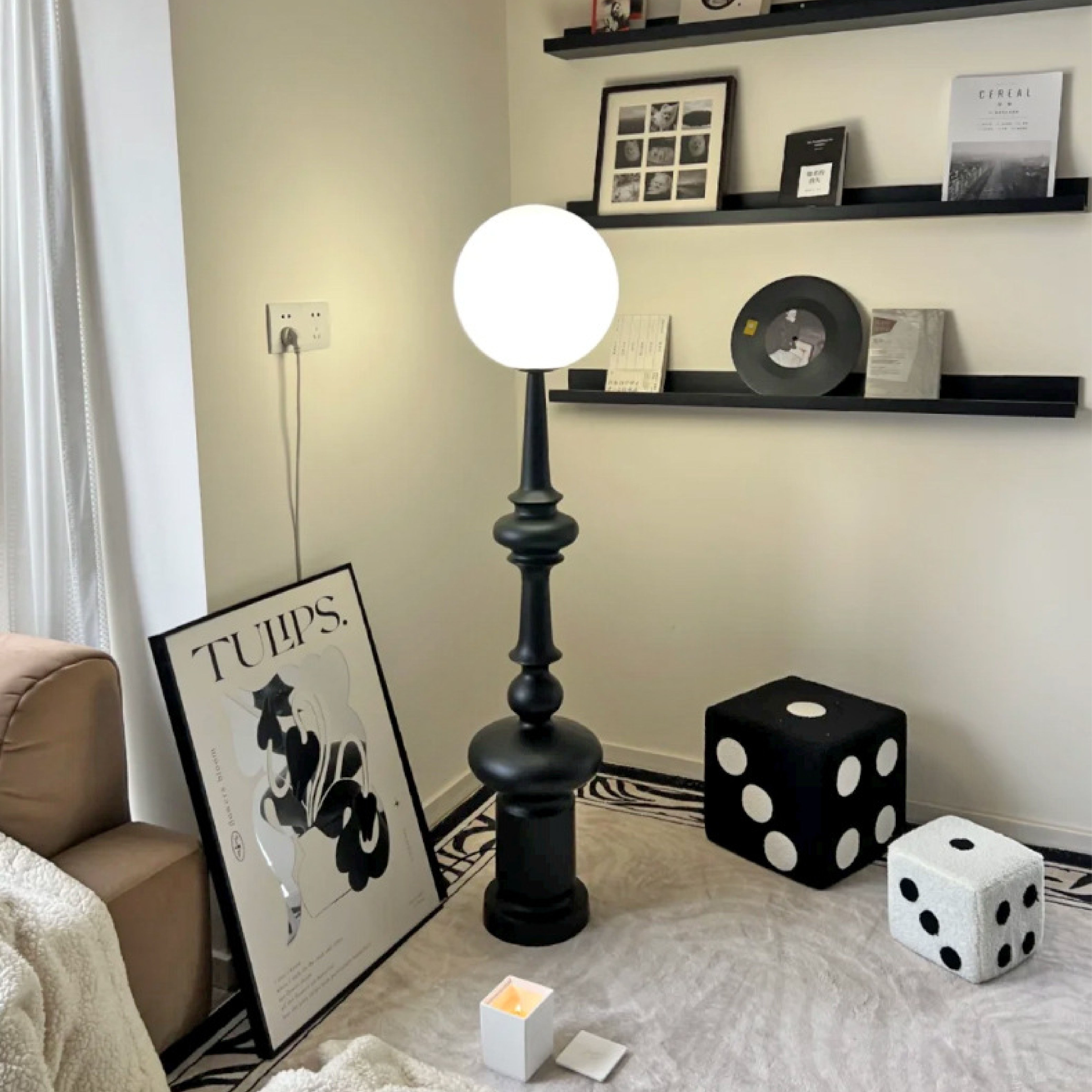 Bauhaus zwarte vloerlamp